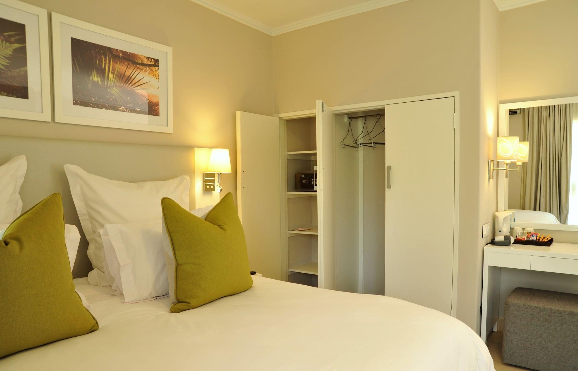Cresta Sprayview Victoria Falls Exterior foto