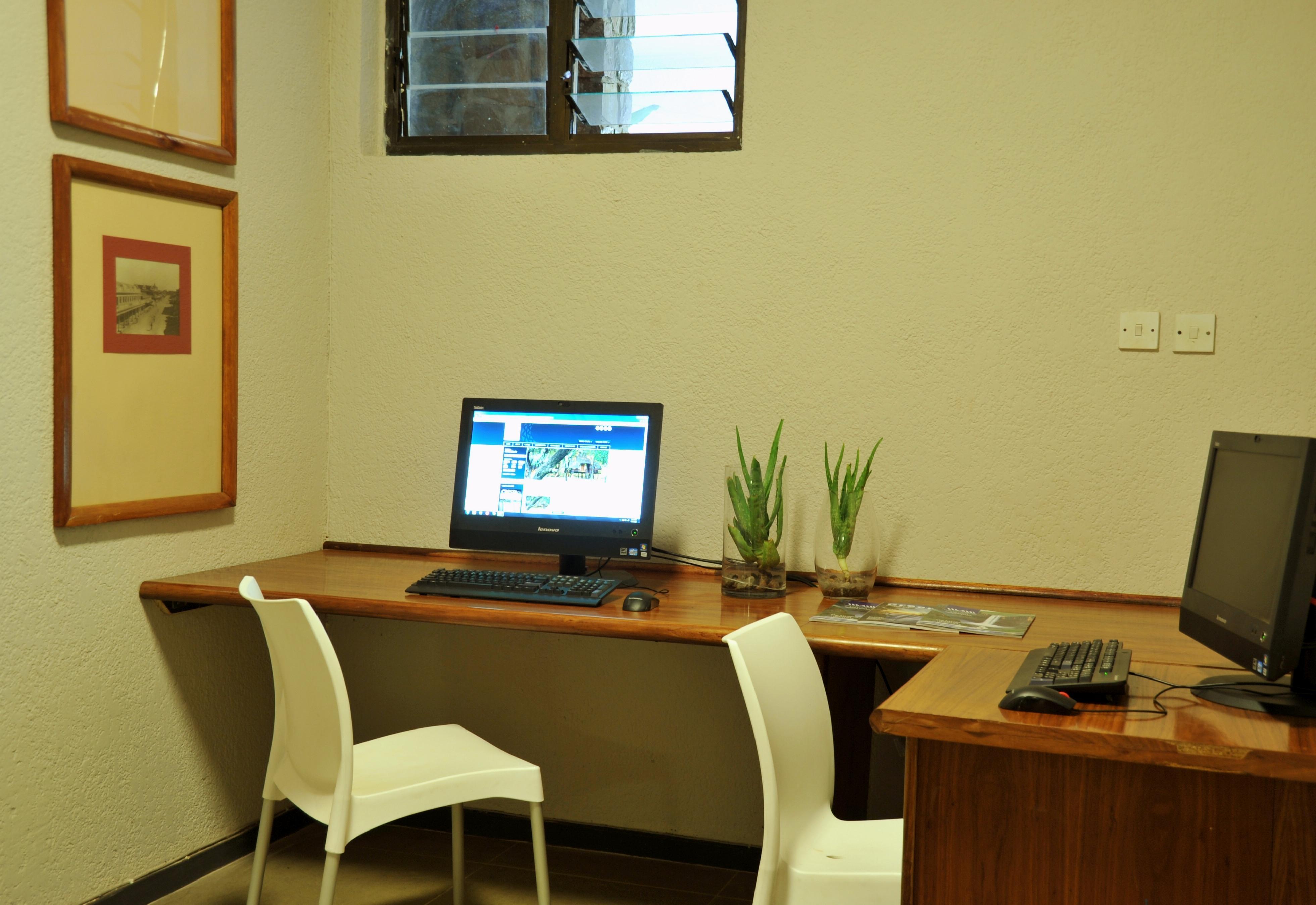 Cresta Sprayview Victoria Falls Exterior foto