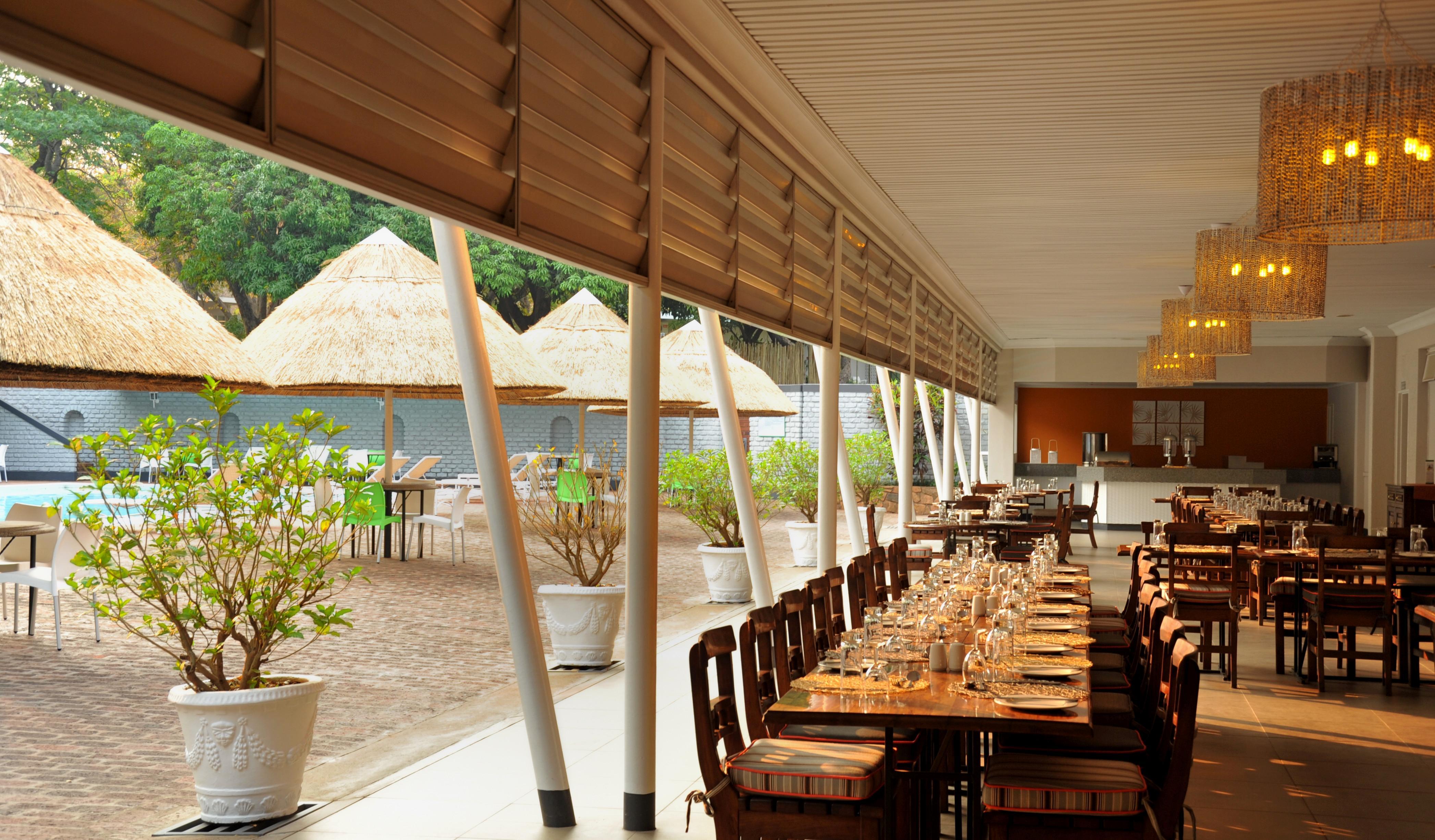 Cresta Sprayview Victoria Falls Exterior foto
